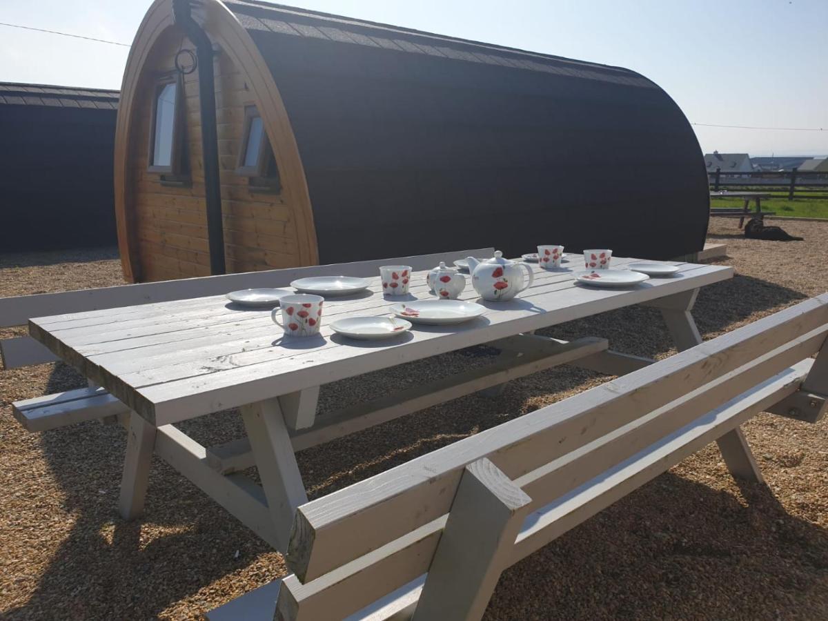 Geraghtys Farmyard Pods Hotel Belmullet Exterior photo