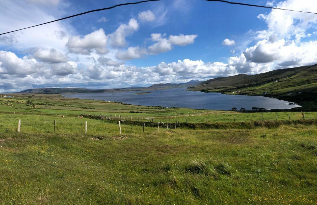 Geraghtys Farmyard Pods Hotel Belmullet Exterior photo